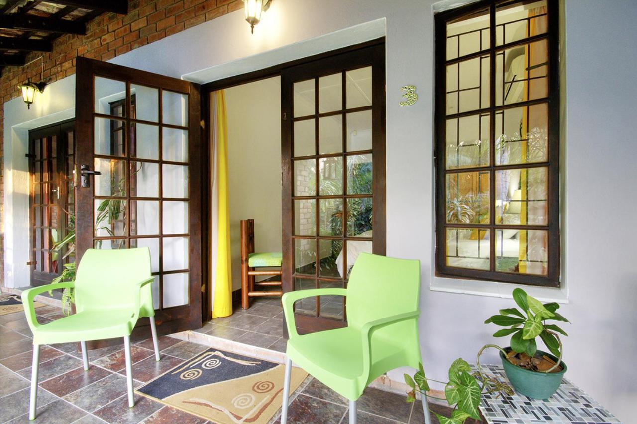 Maputaland Guest House Saint Lucia Estuary Exterior foto