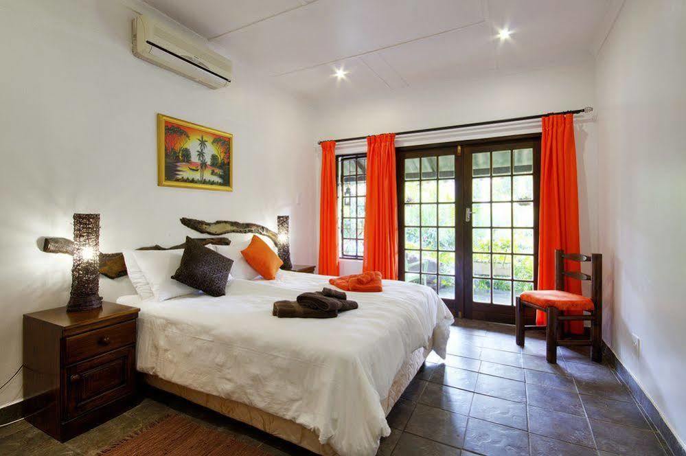 Maputaland Guest House Saint Lucia Estuary Exterior foto