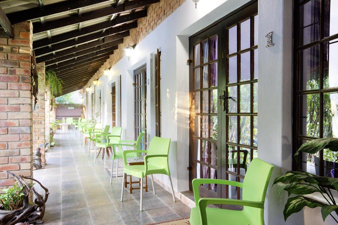 Maputaland Guest House Saint Lucia Estuary Exterior foto